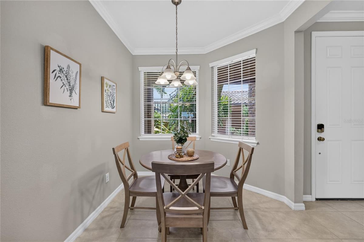 13737 MESSINA LOOP — photo 4 of 30