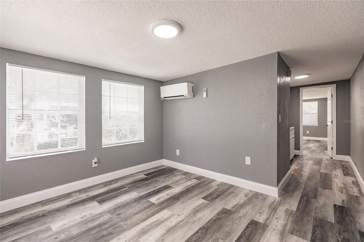 4371 GUARD STREET — photo 3 of 19