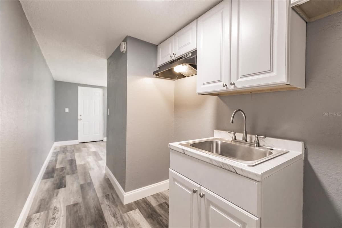 4371 GUARD STREET — photo 7 of 19