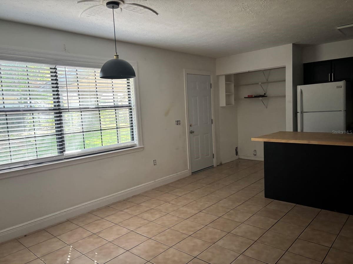88 CEDAR ROAD — photo 3 of 9
