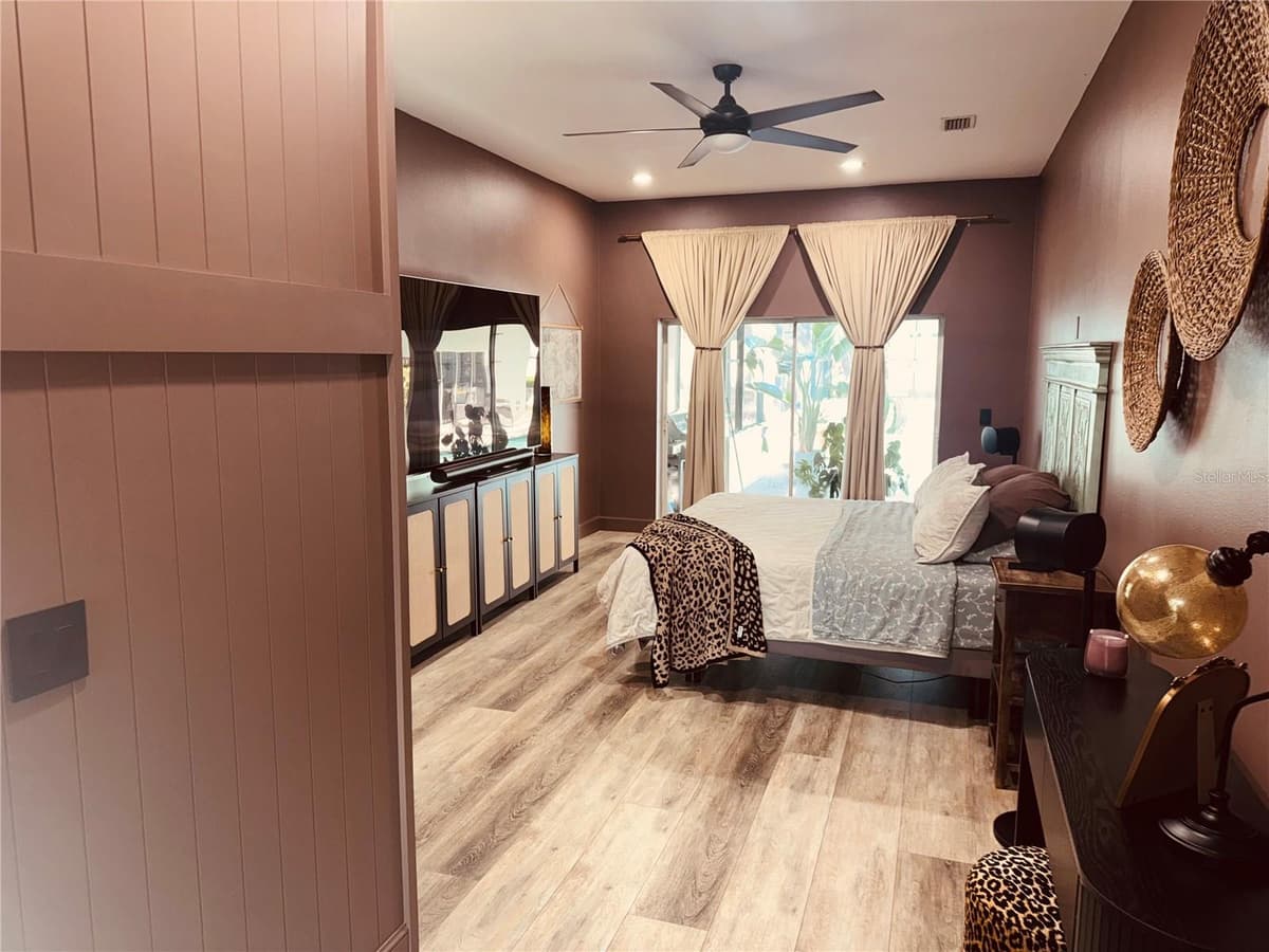 4448 GLENBROOK DRIVE — photo 33 of 67