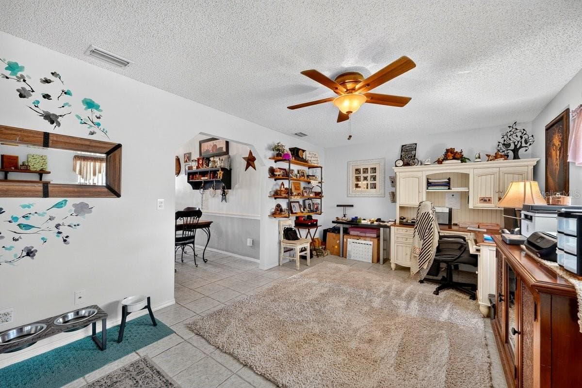 2956 BRISTOL LANE — photo 4 of 36