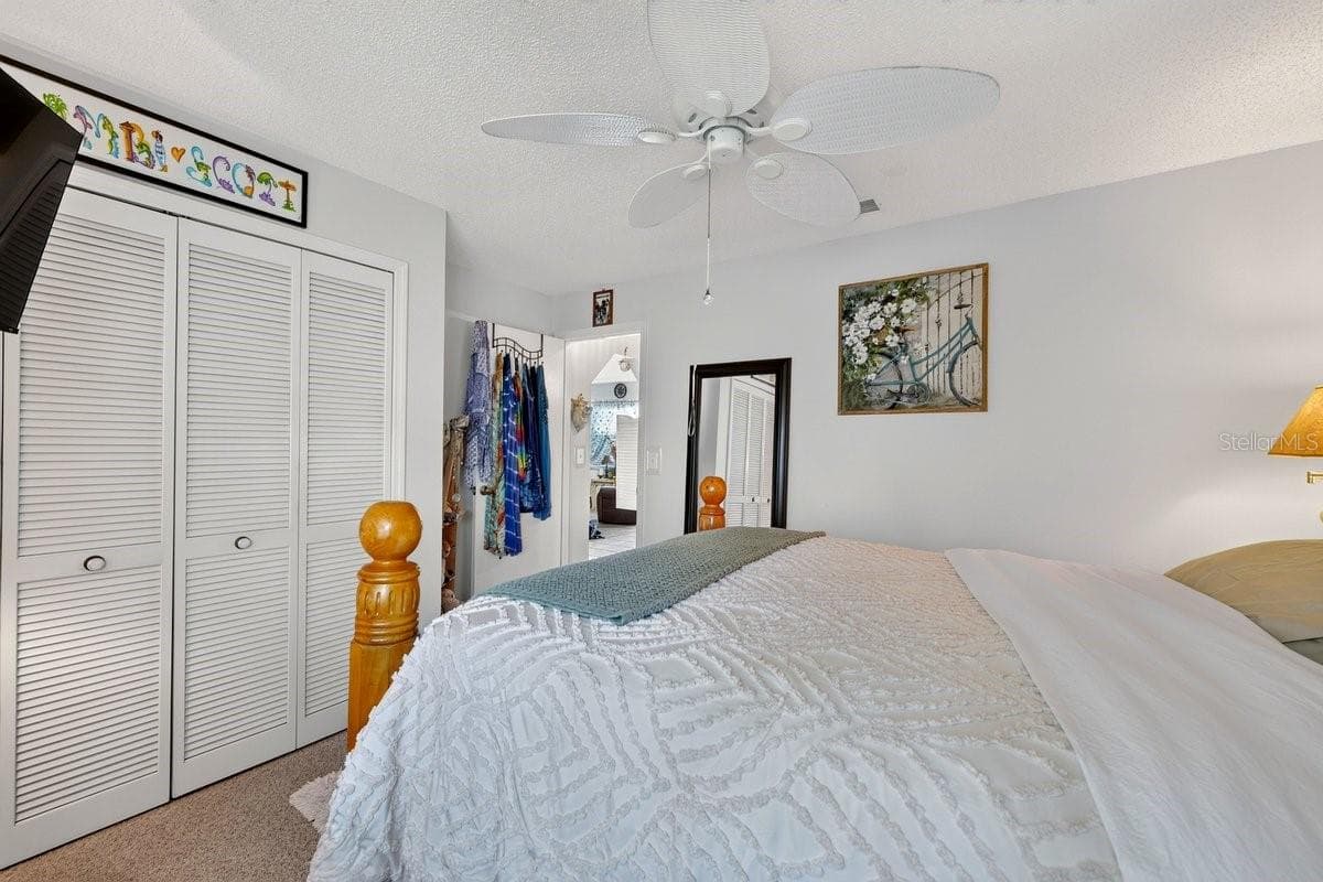 2956 BRISTOL LANE — photo 15 of 36