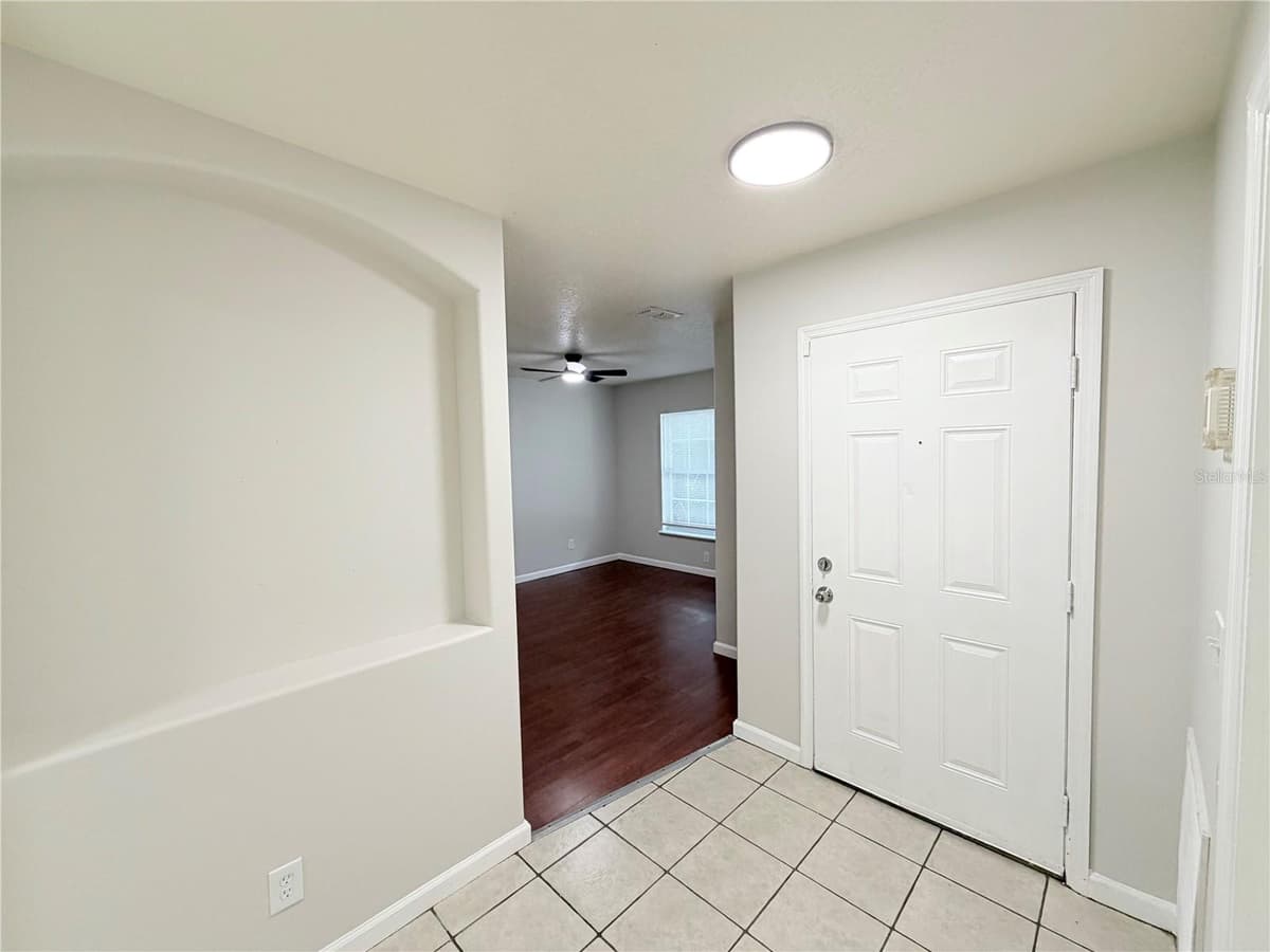 54 18TH STREET — photo 3 of 29