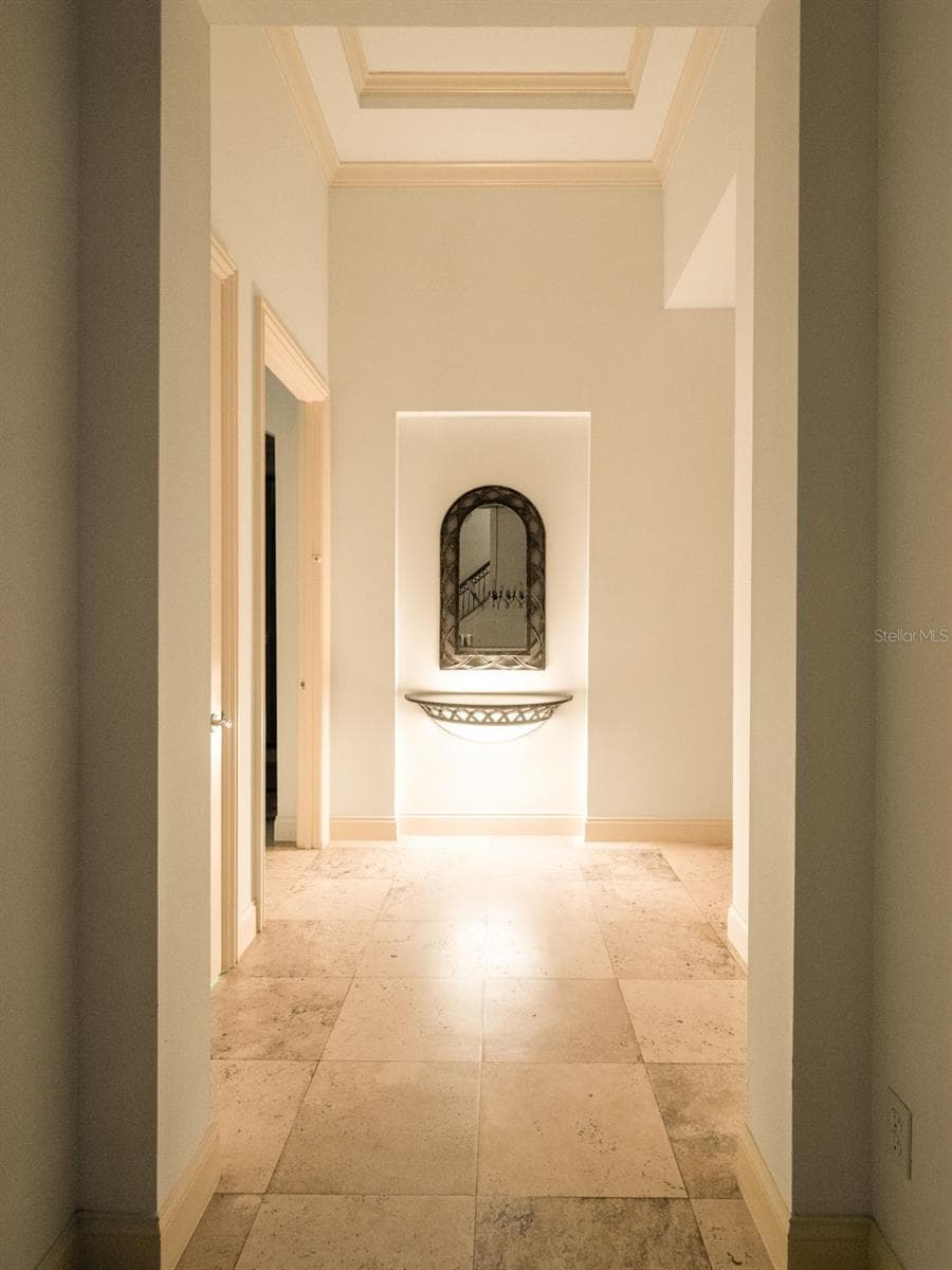 9222 SLOANE STREET — photo 34 of 100