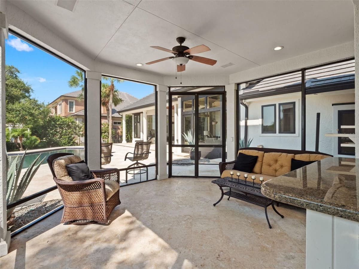 9222 SLOANE STREET — photo 75 of 100