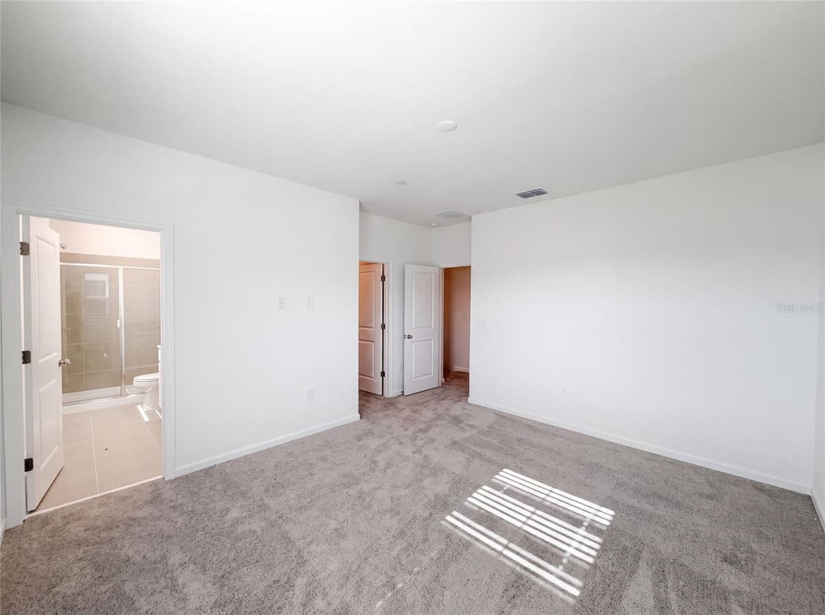 2224 RED SUN STREET — photo 13 of 25