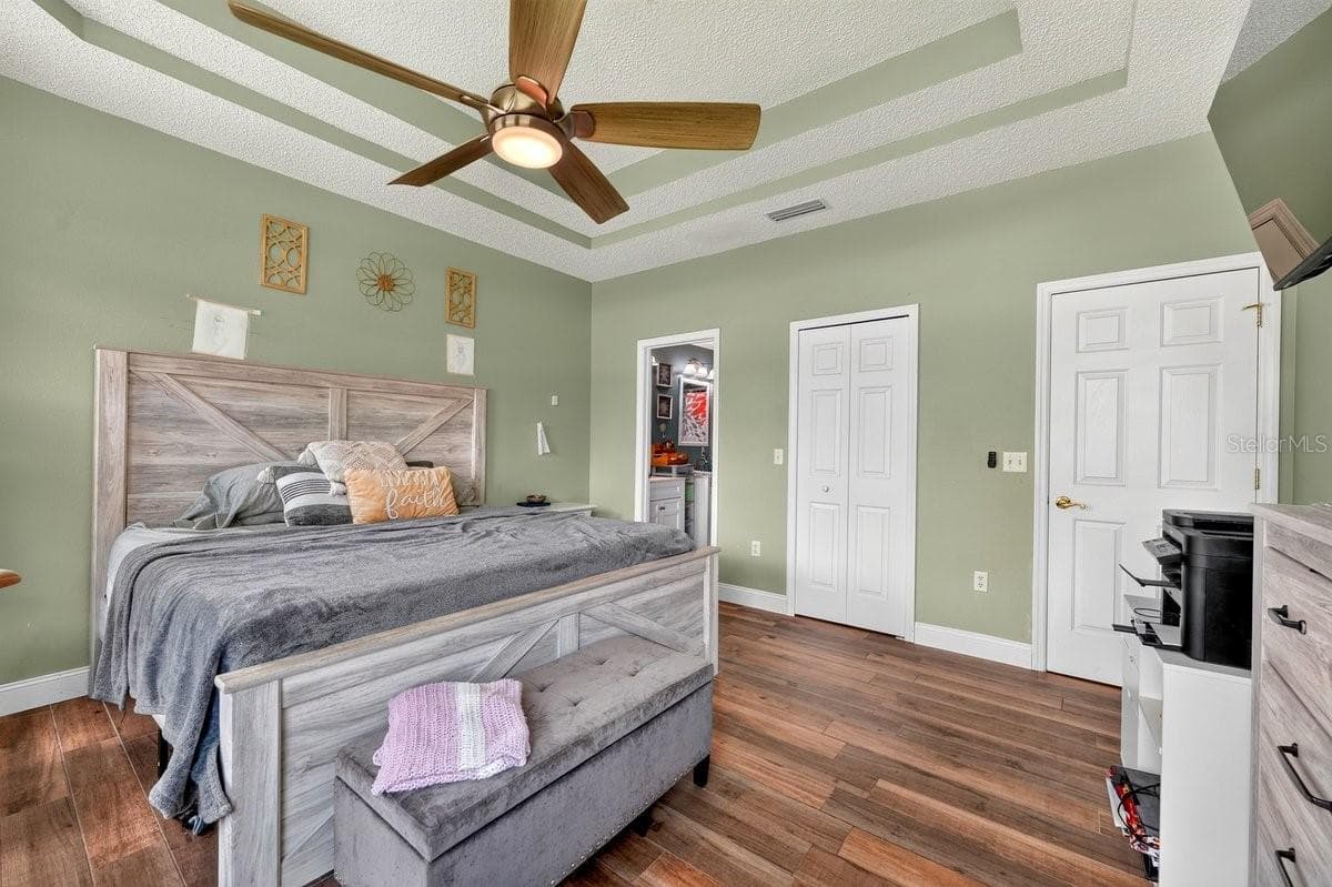 800 COLTRA LANE — photo 13 of 36