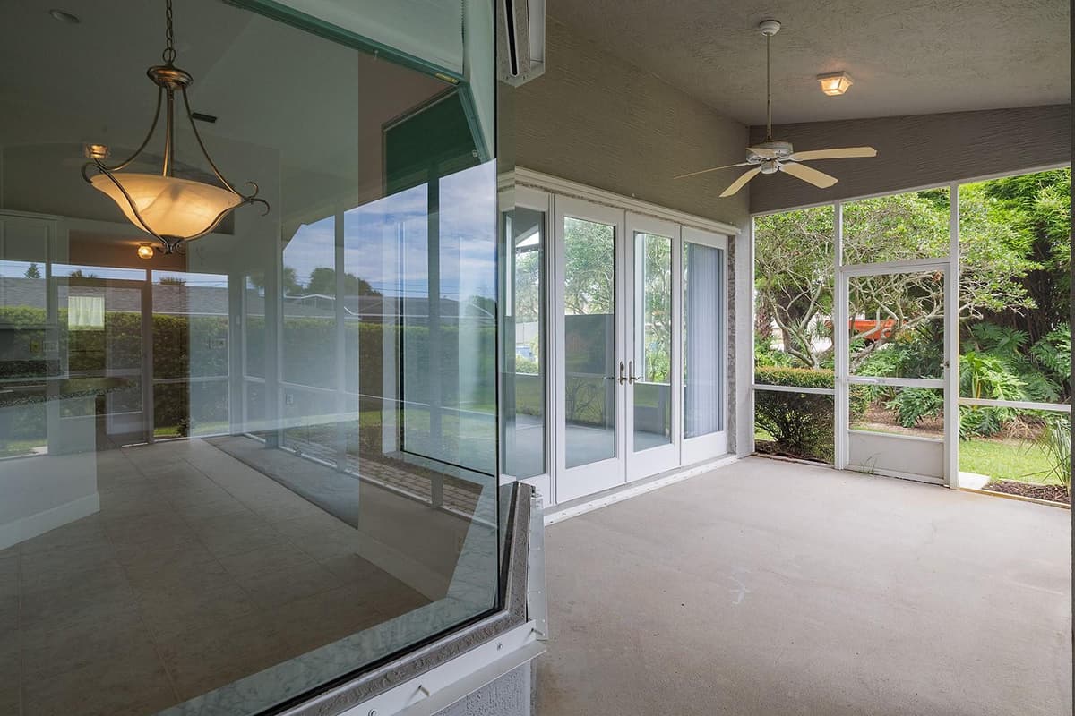2711 JOHN ANDERSON DRIVE — photo 26 of 54