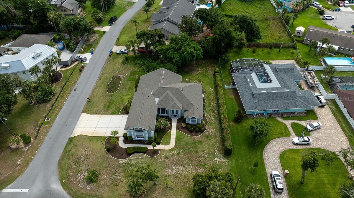 2711 JOHN ANDERSON DRIVE — photo 36 of 54