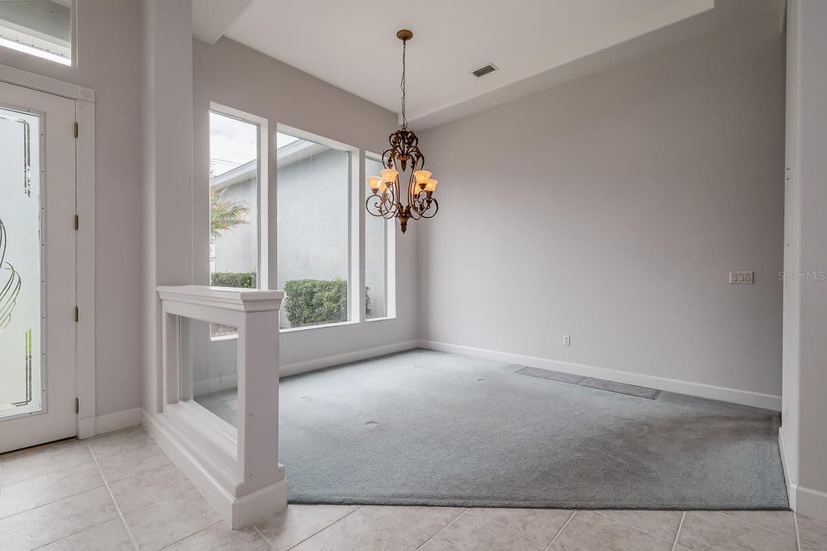2711 JOHN ANDERSON DRIVE — photo 9 of 54