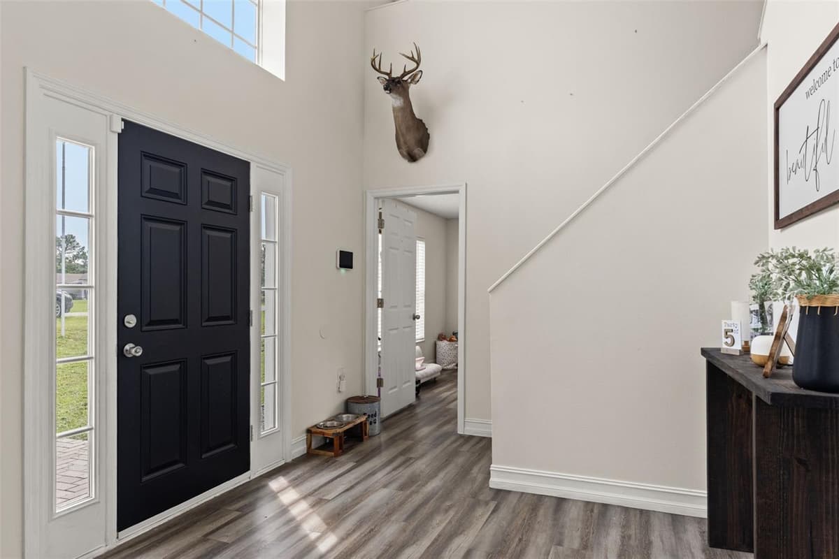 2253 WHITEWOOD AVENUE — photo 13 of 58