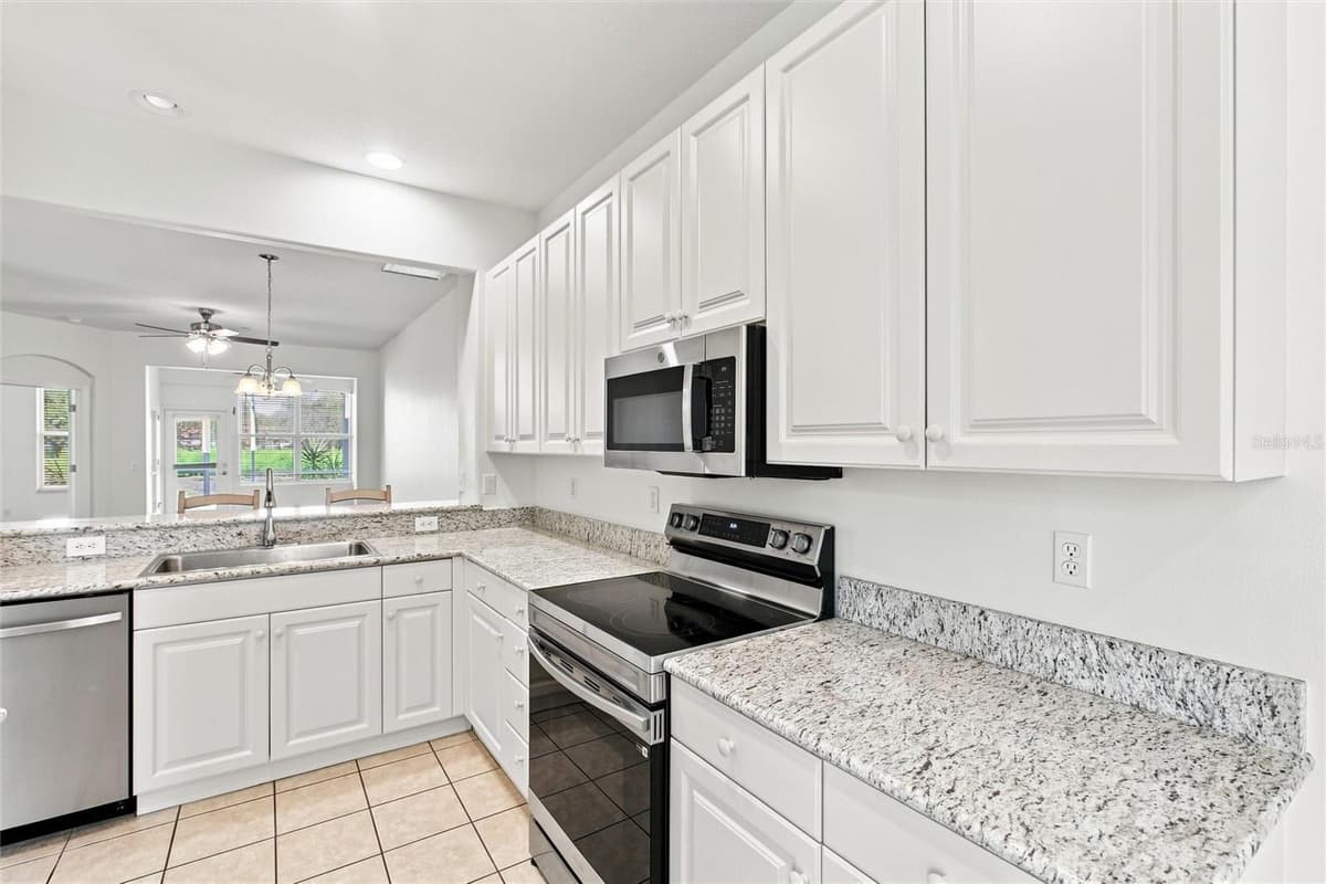 1814 SAN SILVESTRO DRIVE — photo 13 of 40