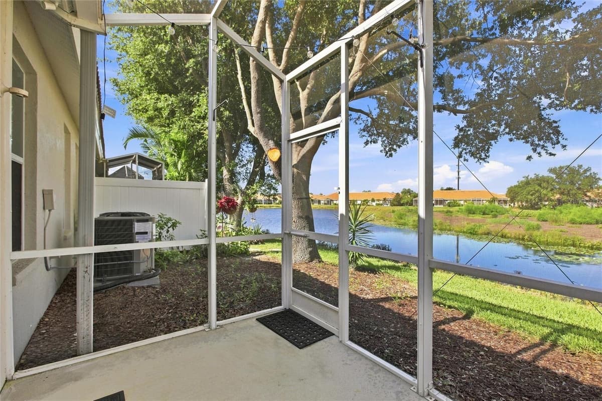 1814 SAN SILVESTRO DRIVE — photo 34 of 40