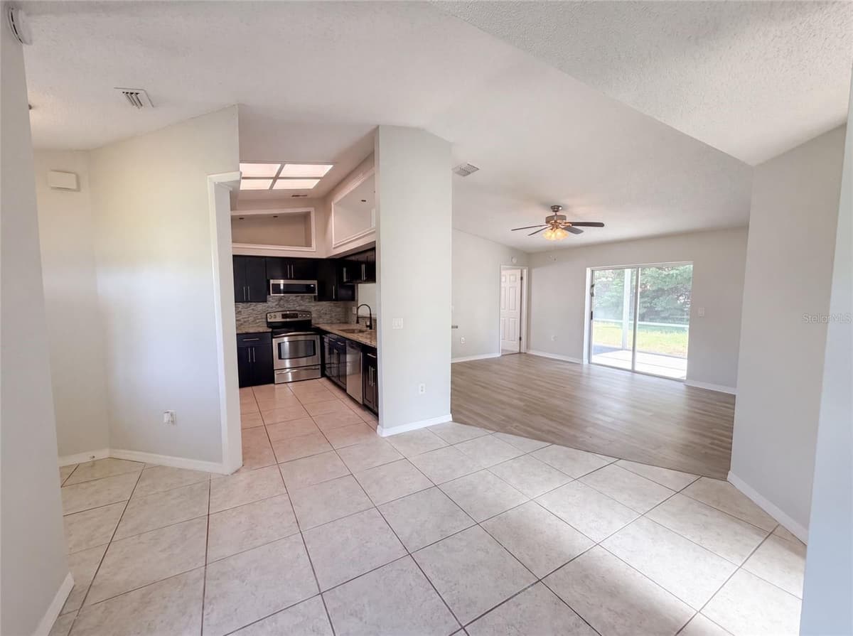 11339 STACY STREET — photo 3 of 29