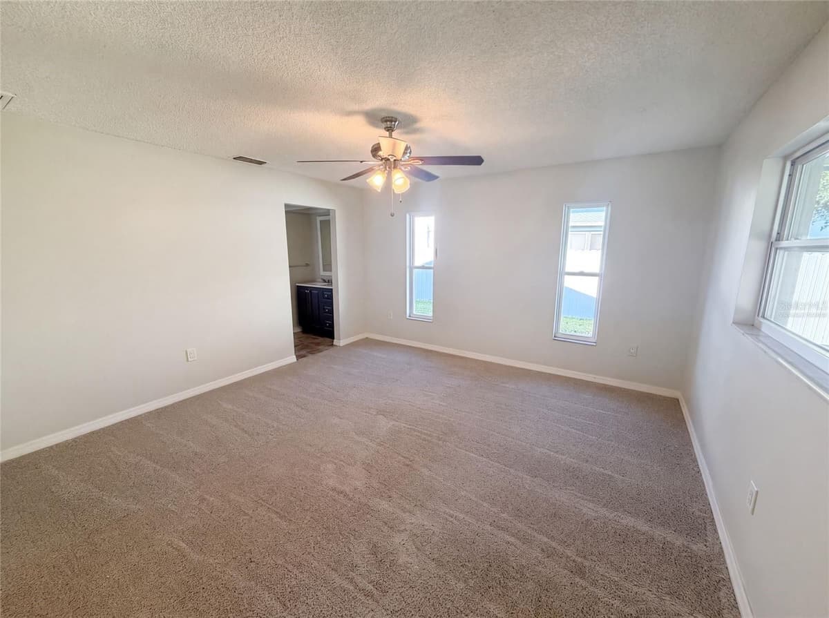 11339 STACY STREET — photo 4 of 29