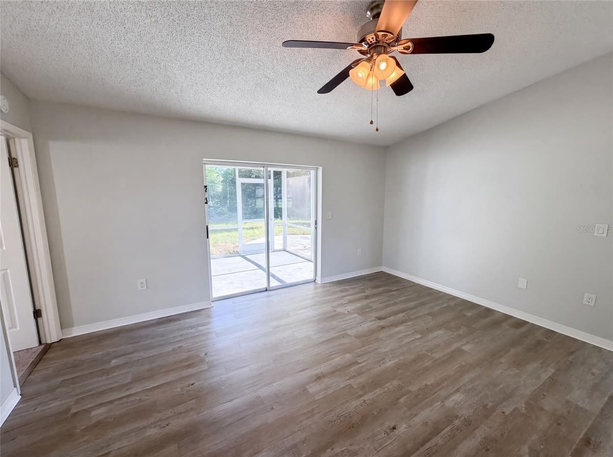 11339 STACY STREET — photo 7 of 29