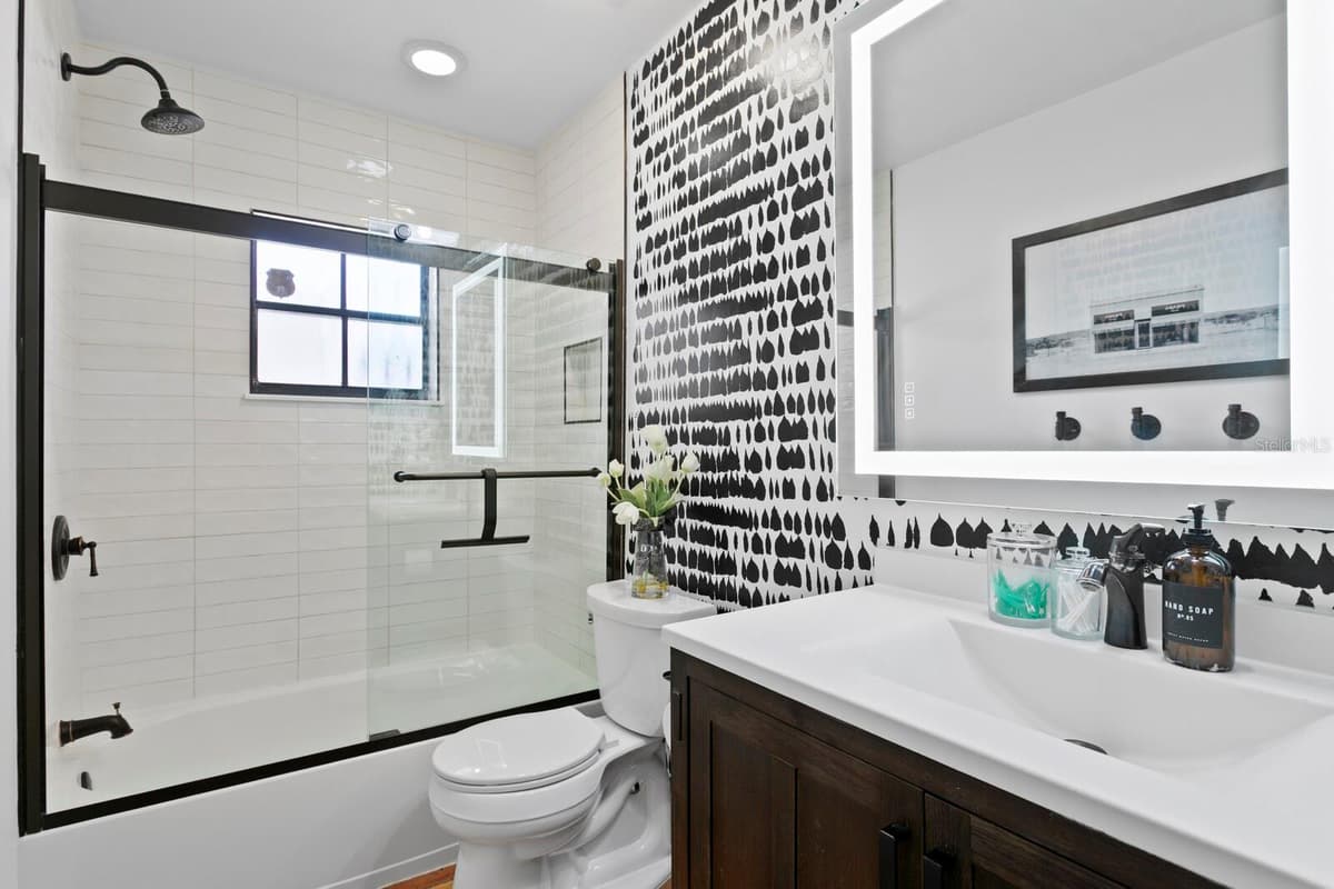 7915 FLOWERFIELD DRIVE — photo 30 of 42