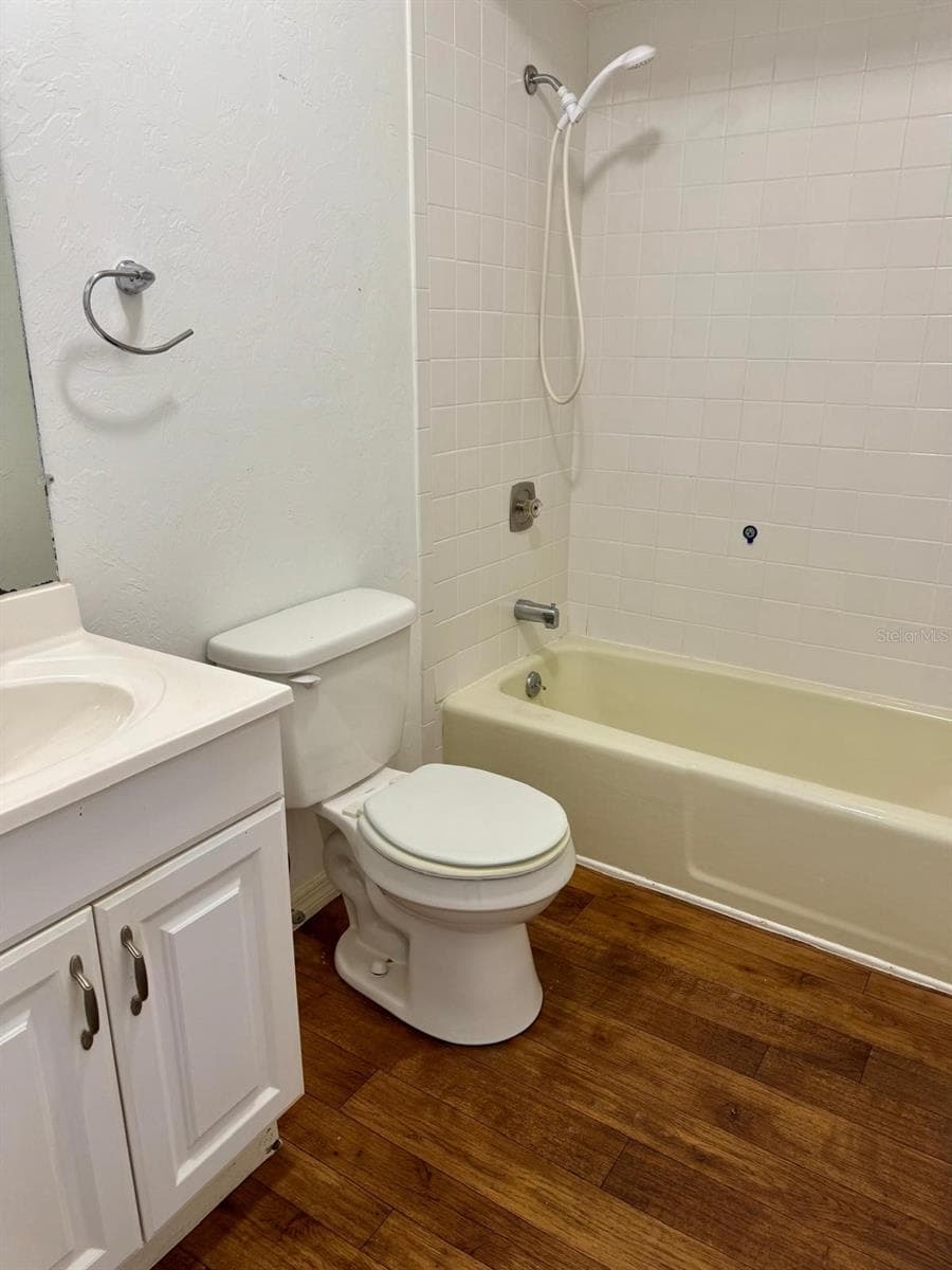 22481 WESTCHESTER BOULEVARD — photo 23 of 28