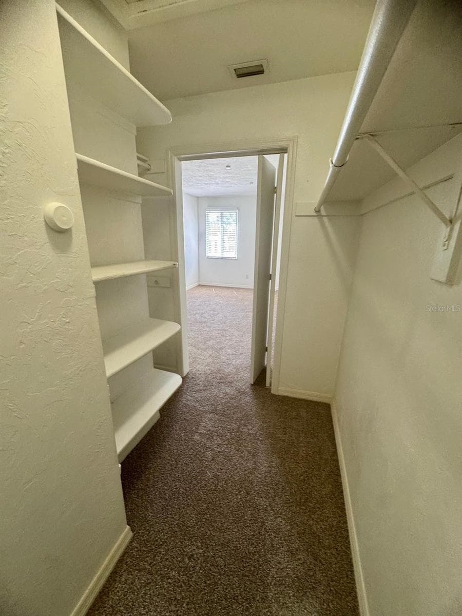 22481 WESTCHESTER BOULEVARD — photo 20 of 28
