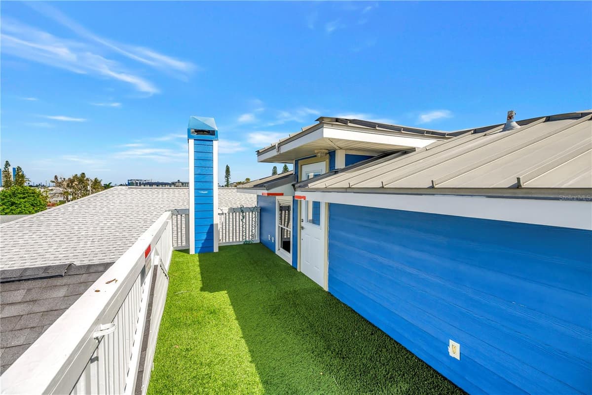 14500 BAYSHORE DRIVE — photo 38 of 58