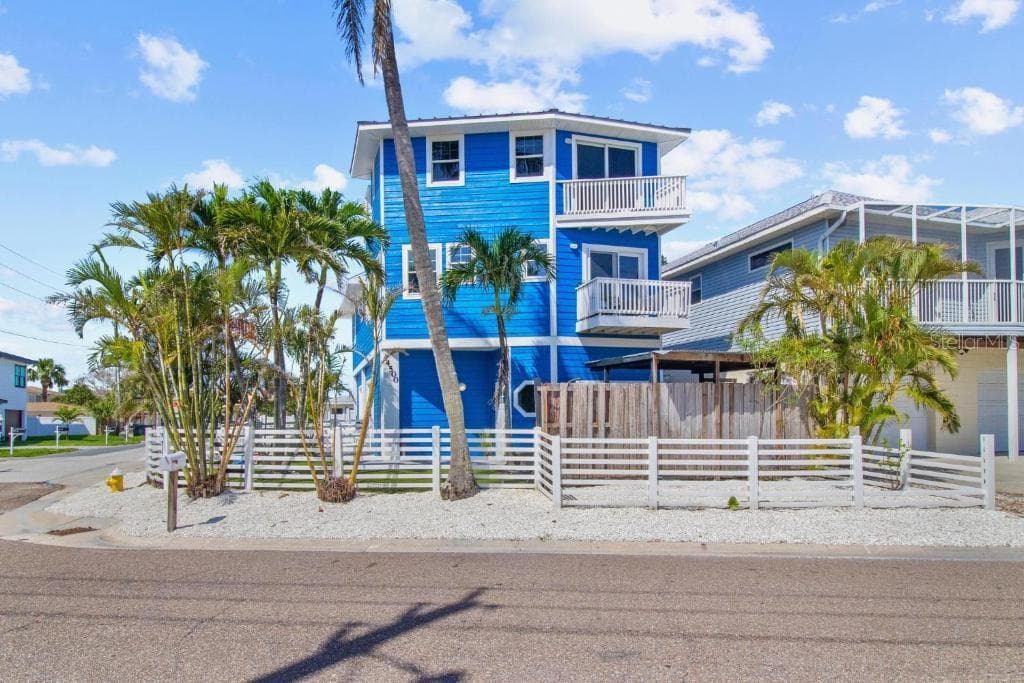 14500 BAYSHORE DRIVE — photo 6 of 58