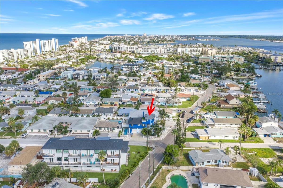 14500 BAYSHORE DRIVE — photo 48 of 58