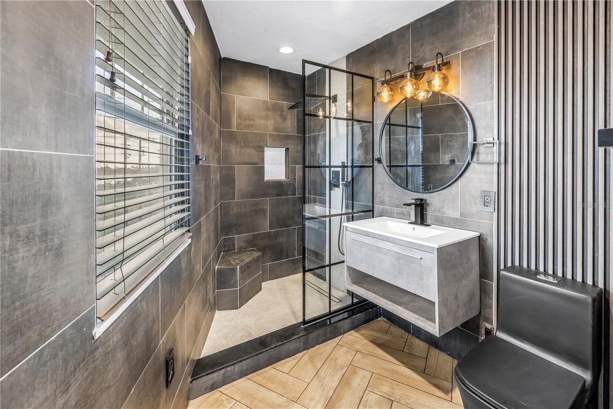 14500 BAYSHORE DRIVE — photo 36 of 58