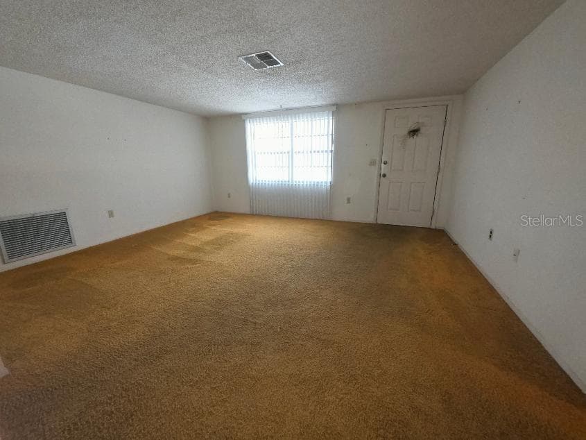 7639 SEASHORE DRIVE — photo 3 of 9