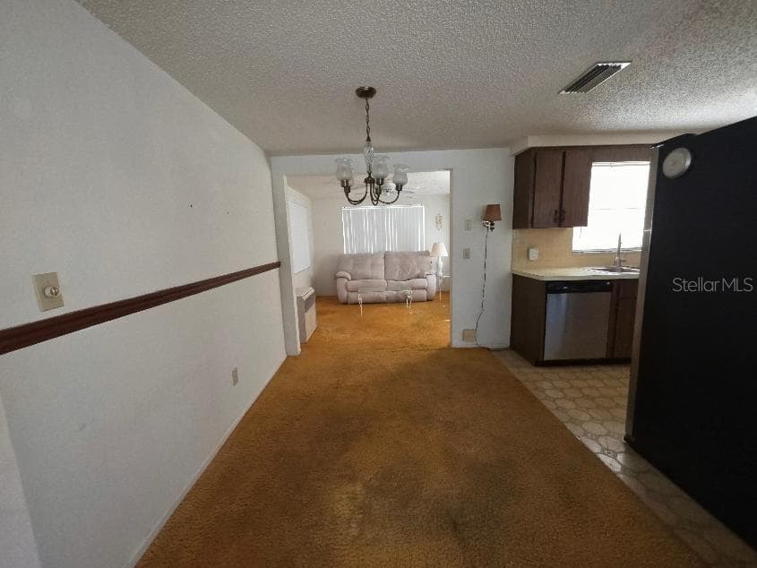 7639 SEASHORE DRIVE — photo 5 of 9