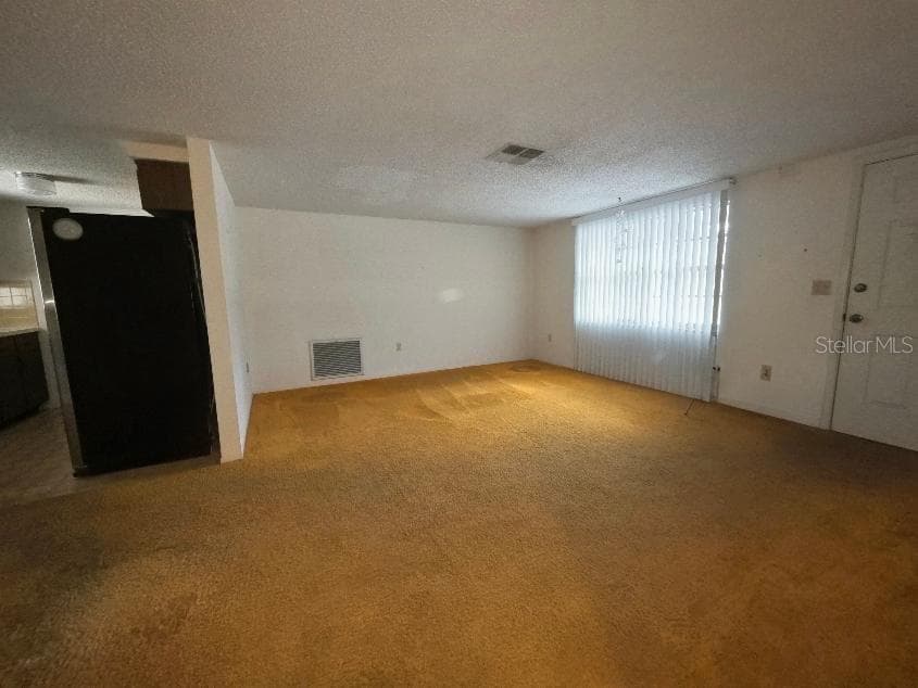 7639 SEASHORE DRIVE — photo 4 of 9
