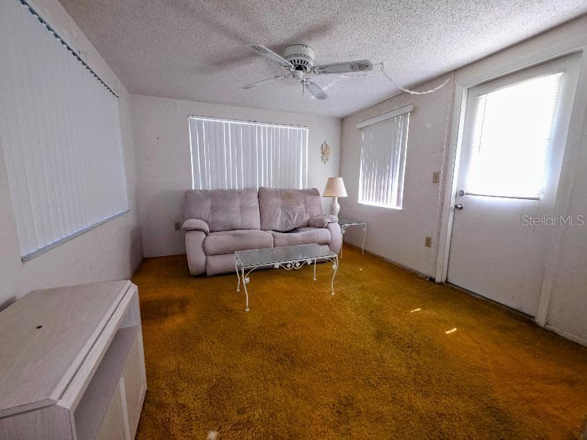7639 SEASHORE DRIVE — photo 2 of 9