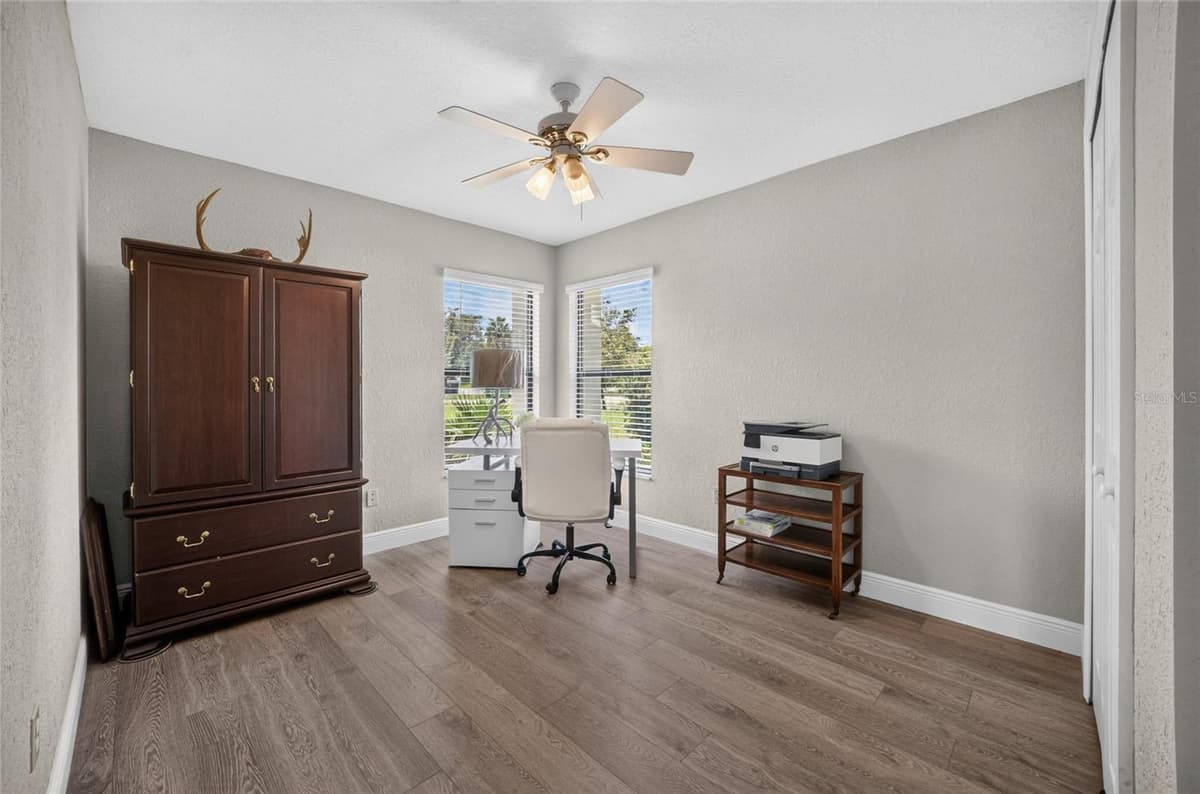 2495 TIPTON DRIVE — photo 26 of 40