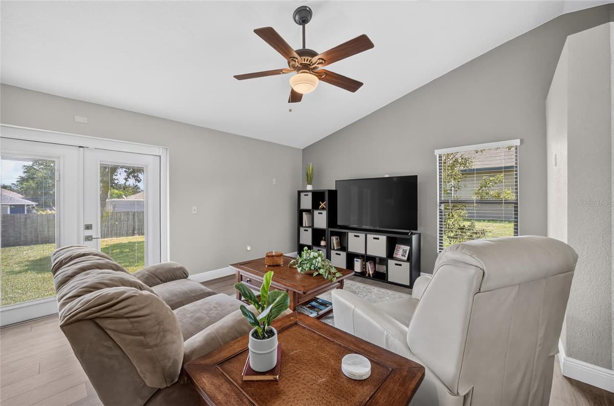 2495 TIPTON DRIVE — photo 21 of 40