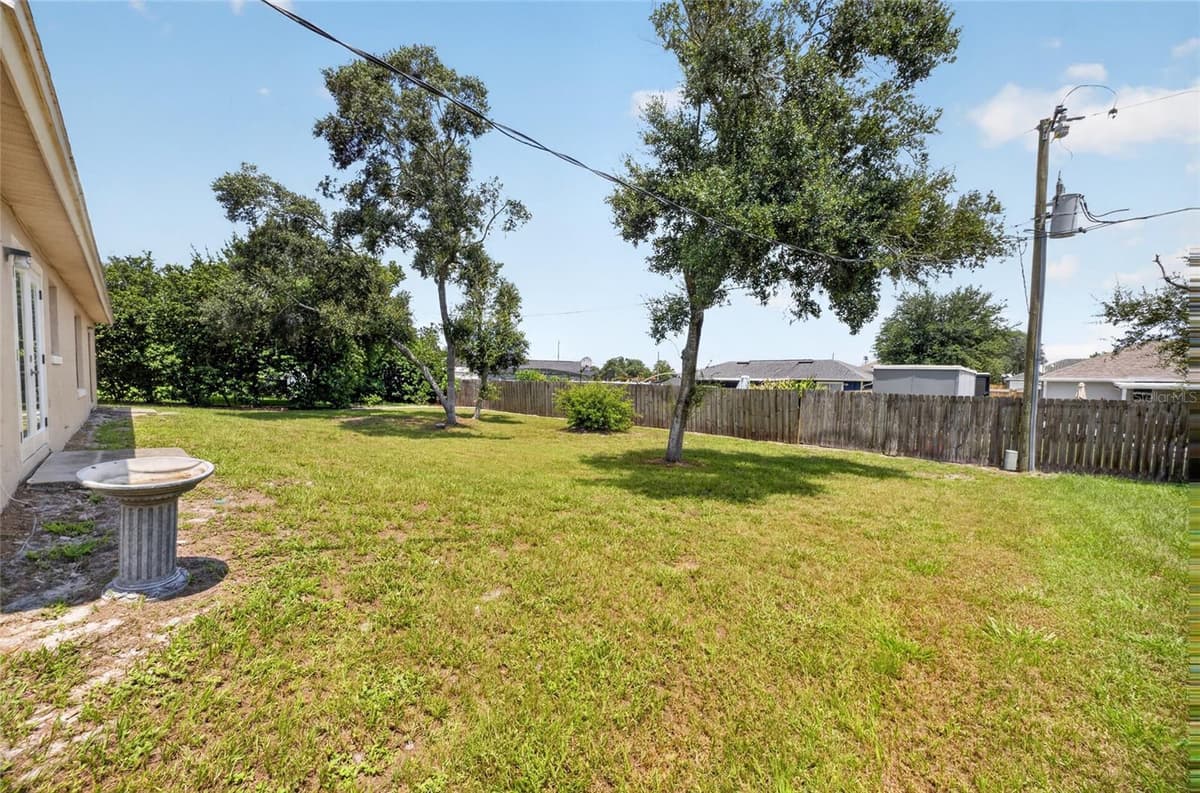 2495 TIPTON DRIVE — photo 33 of 40