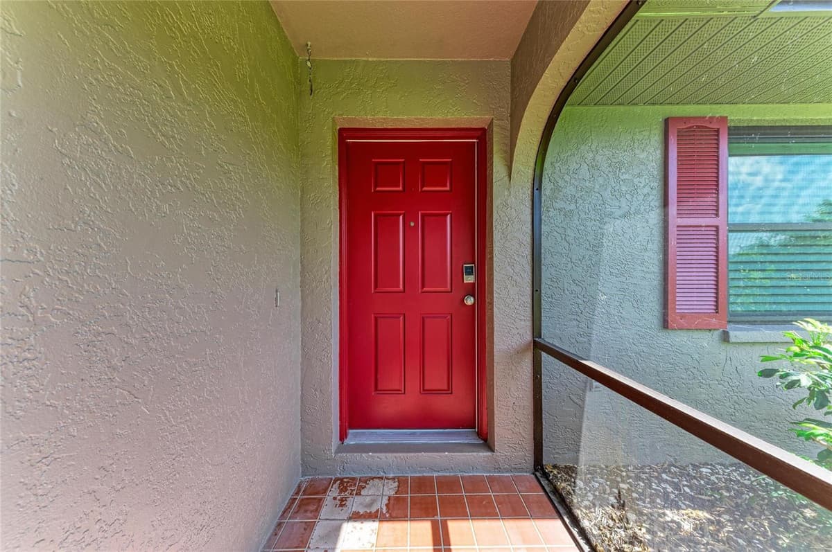 13088 PROCTOR AVENUE — photo 5 of 42