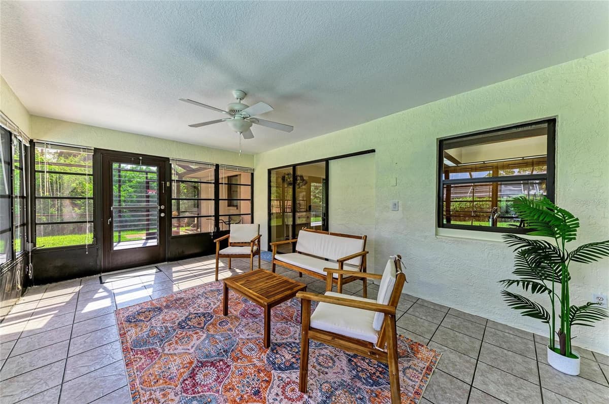 13088 PROCTOR AVENUE — photo 35 of 42