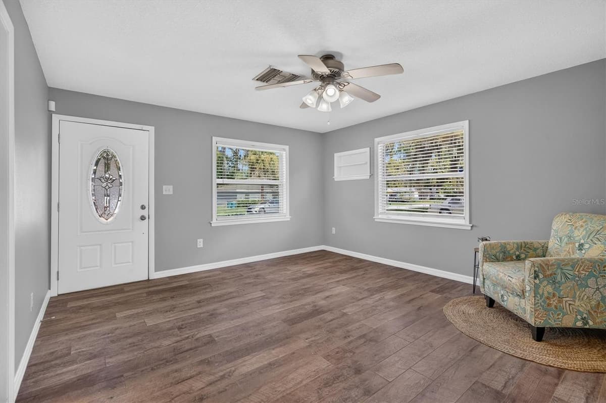 803 KING STREET — photo 5 of 26