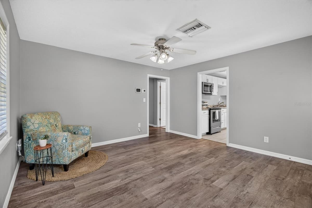 803 KING STREET — photo 6 of 26