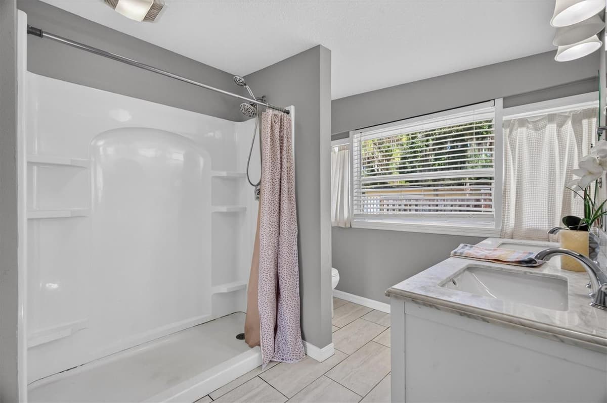 803 KING STREET — photo 14 of 26