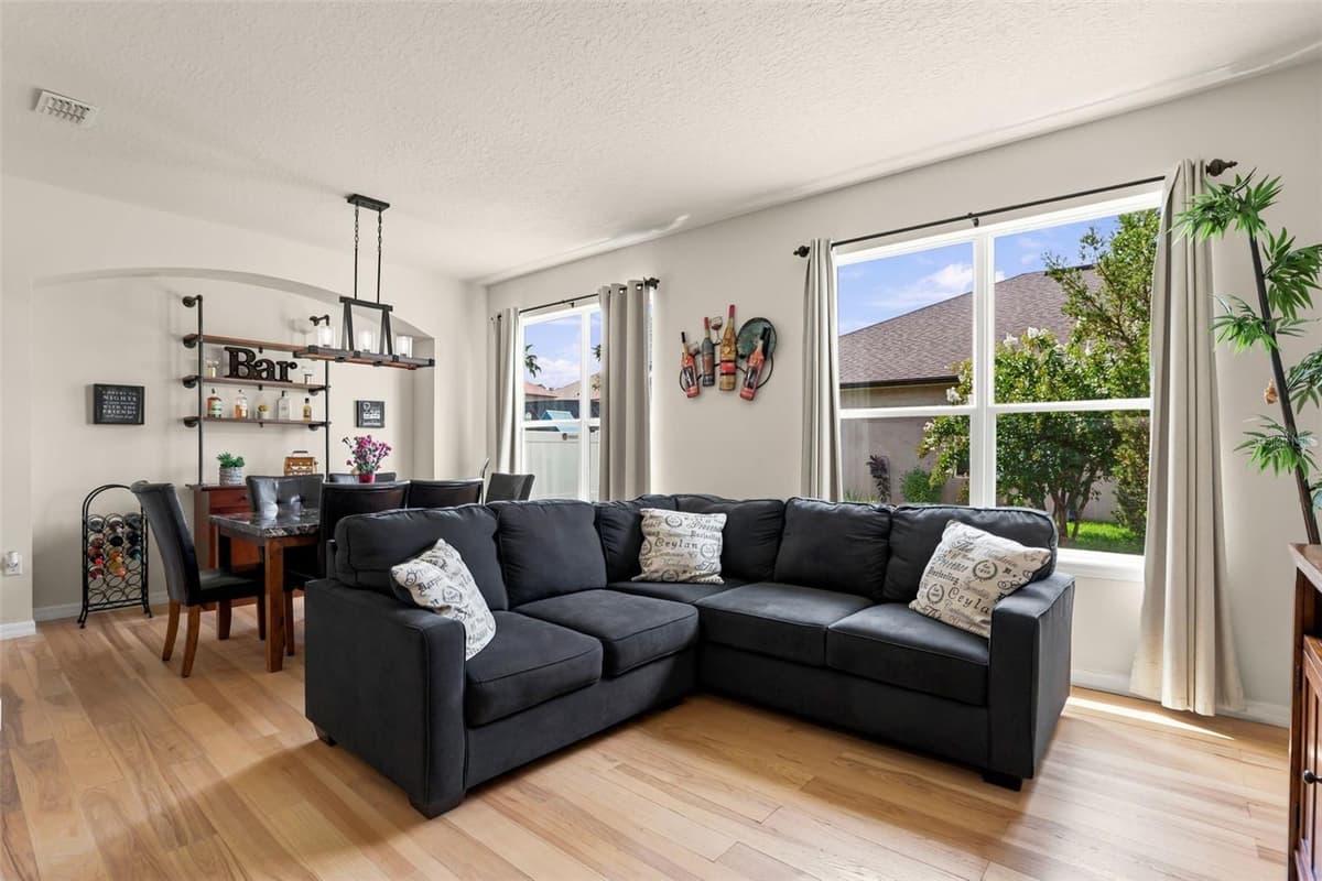 4051 KNOTT DRIVE — photo 10 of 54