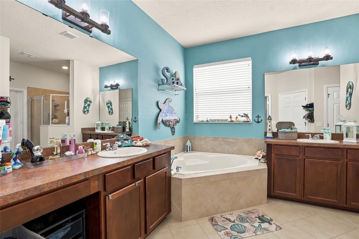 4051 KNOTT DRIVE — photo 24 of 54