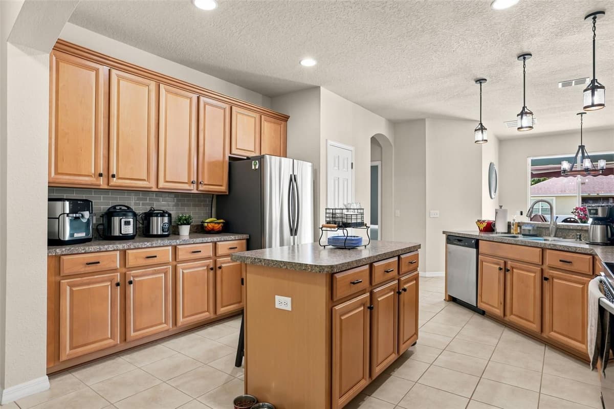 4051 KNOTT DRIVE — photo 19 of 54