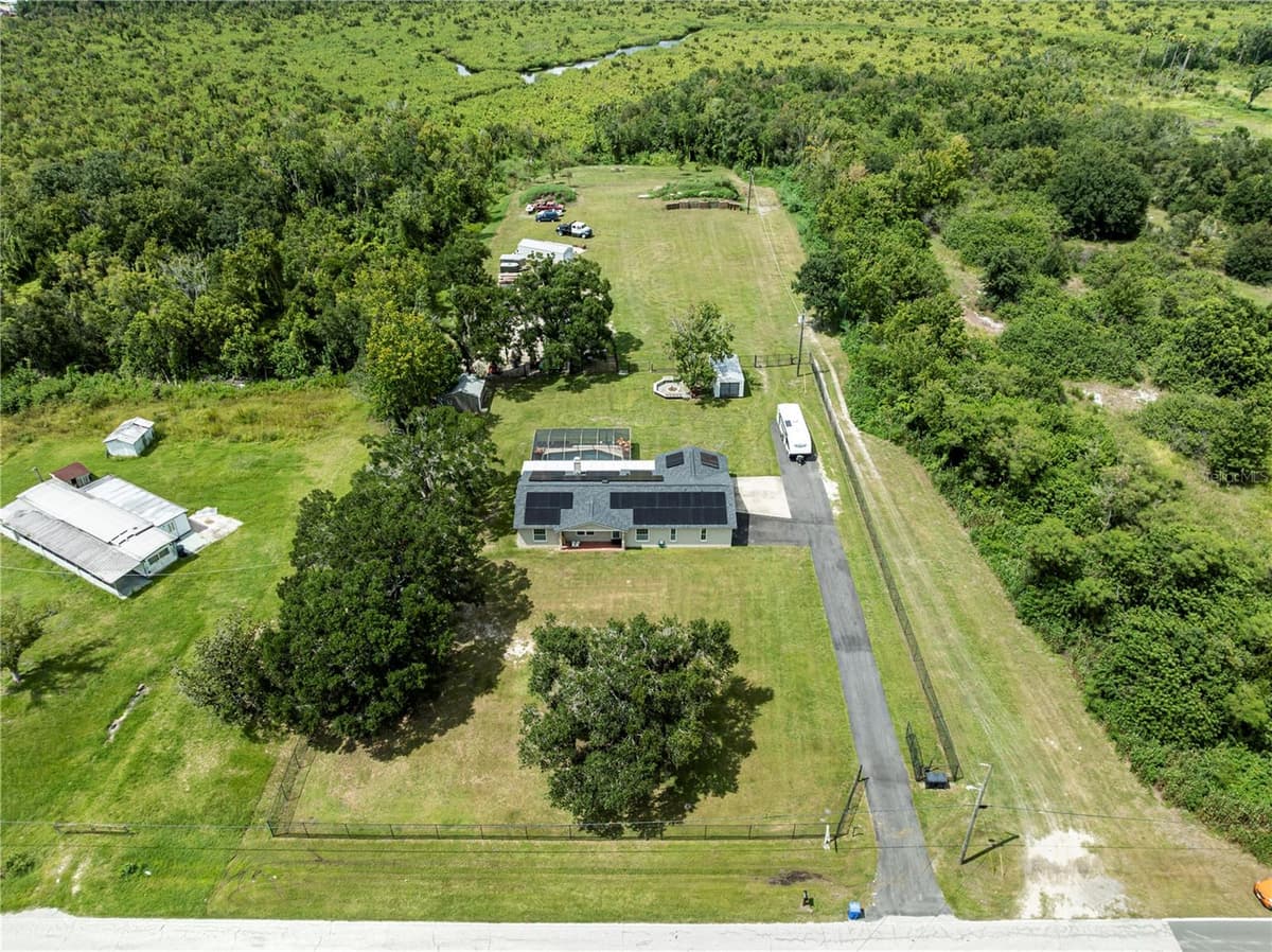 10710 BILL TUCKER ROAD — photo 43 of 81