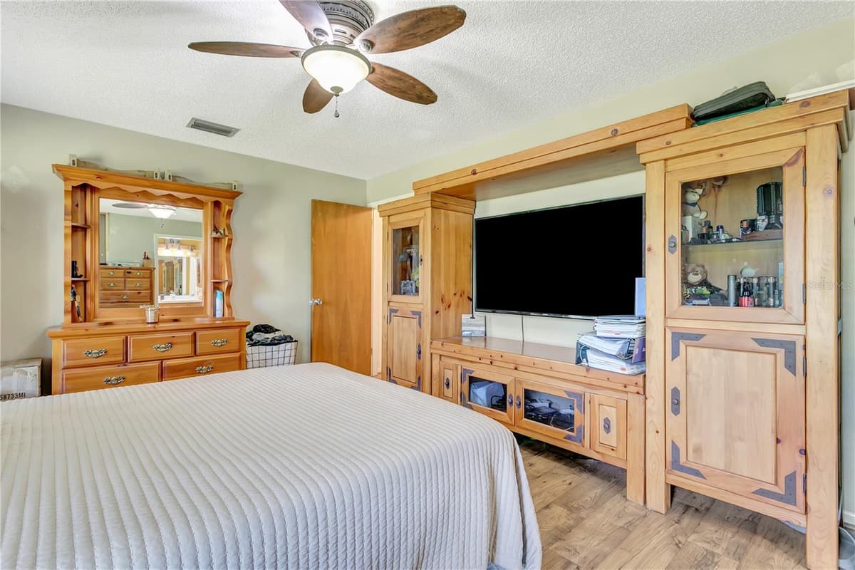 10710 BILL TUCKER ROAD — photo 53 of 81