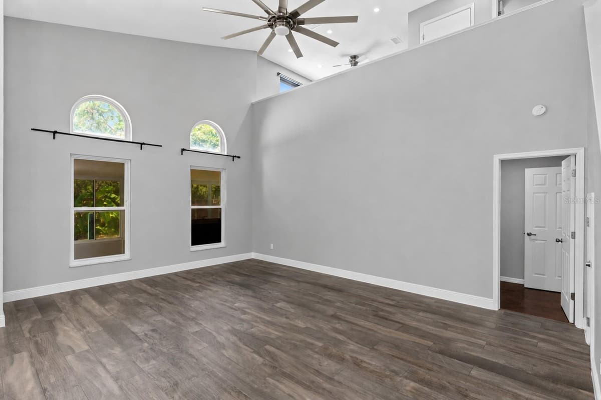 12212 HOLLY JANE COURT — photo 15 of 47