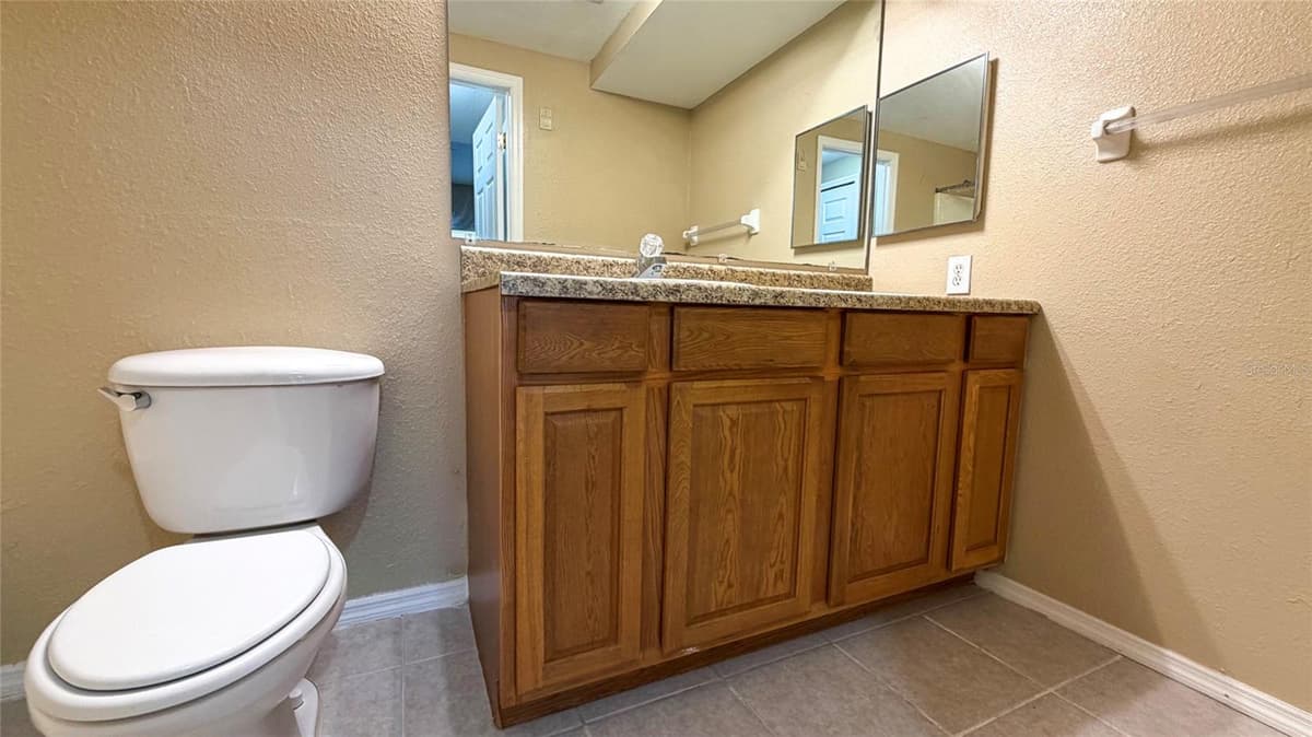 9523 GROVEDALE CIRCLE — photo 32 of 67
