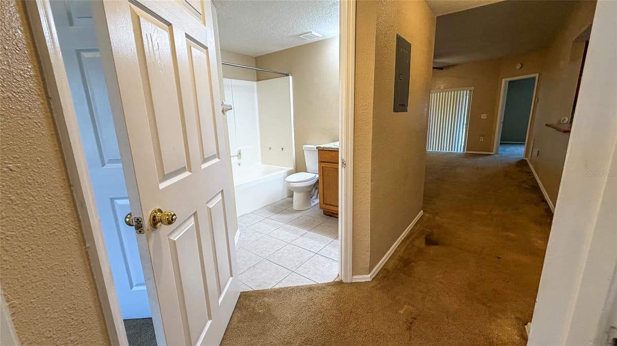 9523 GROVEDALE CIRCLE — photo 52 of 67