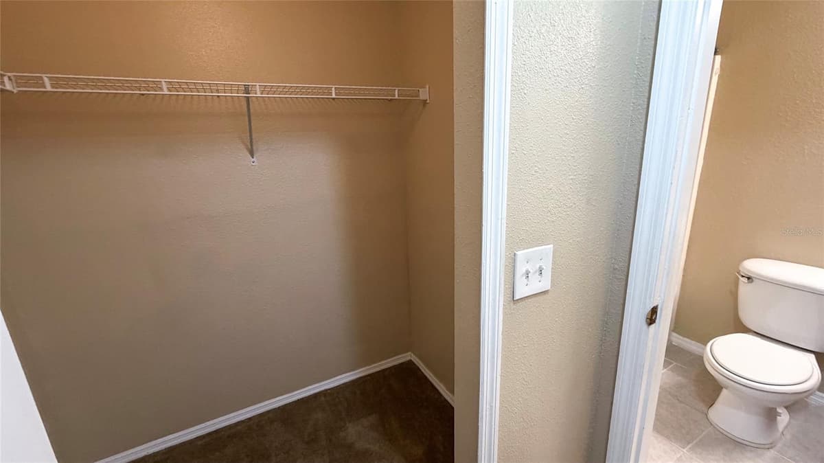 9523 GROVEDALE CIRCLE — photo 36 of 67