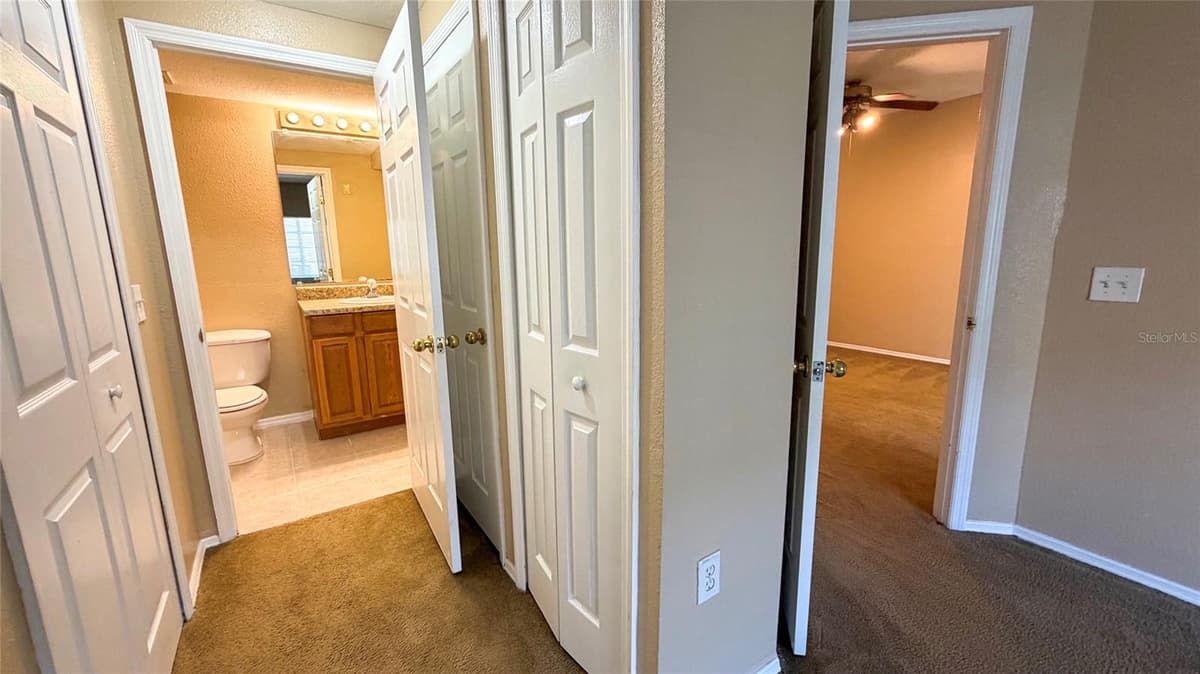 9523 GROVEDALE CIRCLE — photo 31 of 67